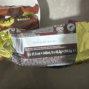 Kampanyalı Magnum Dondurmada Bozulma Ve Sağlık Sorunu Yaşadık