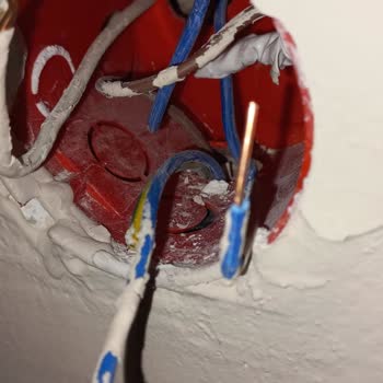 Lavinia Mutfak Evi Yarım Bıraktı