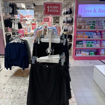 Yanlış Kampanya Bilgilendirmesi Ve Saygısız Mağaza Yönetimi