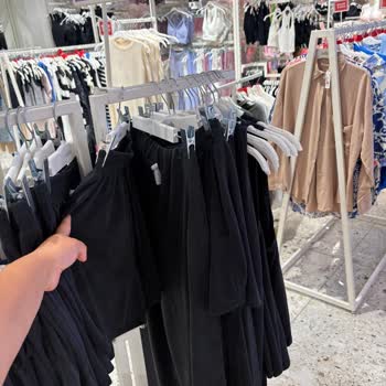 Yanlış Kampanya Bilgilendirmesi Ve Saygısız Mağaza Yönetimi