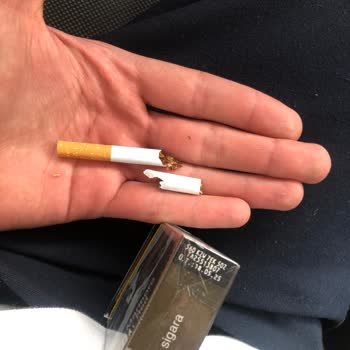 Sigara Paketinde Kırık Ürünle Karşılaştım