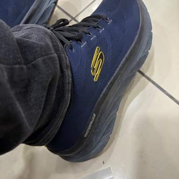 Su Geçirmez Denilen Ayakkabı Hafif Yağmurda Su Aldı