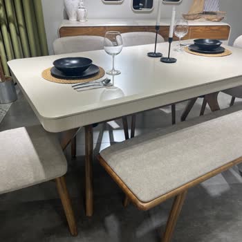 Sipariş Edilen Mobilyalarla Gelen Ürünler Farklı Ve Kalitesiz