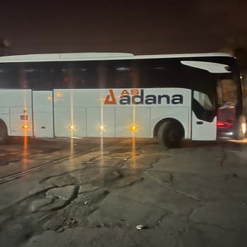 As Adana Seyahat Otobüsünde Gecikme ve İlgisizlik