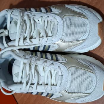 3 Ayda İç Astarı Yırtılan Ayakkabıya Ret Yanıtı Ve Garanti Mağduriyeti