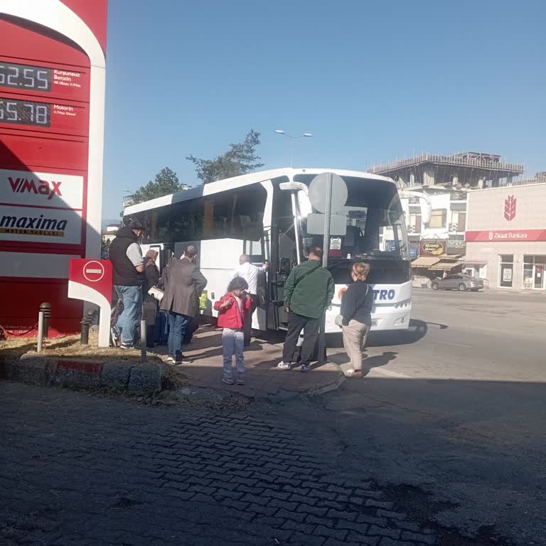 Otobüs Geç Kalktı Arıza Yaptı Bildirim Yapılmadı Mağdur Olduk