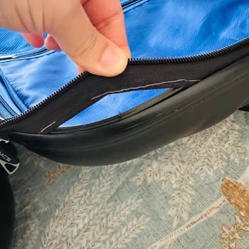 Ajet İle Yapılan Seyahatte Bavulum Zarar Gördü, Çözüm Sunulmadı