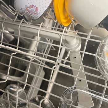 Miele Bulaşık Makinesinde Sepetlerde Paslanma Ve Hijyen Sorunu