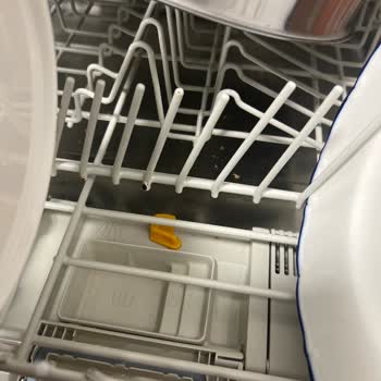 Miele Bulaşık Makinesinde Sepetlerde Paslanma Ve Hijyen Sorunu