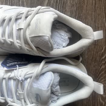 Teşhir Ürünü Satıldı Mağaza İlgisiz Ve Çözüm Sunmadı