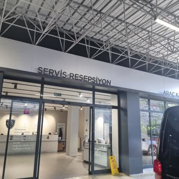 Peugeot 5008 Motor Arızasında Servis Randevusu Ve İlgisizlik Mağduriyeti