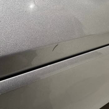 Volkswagen Sıfır Araçta Vernik Yanığı Ve Bayi İlgisizliği