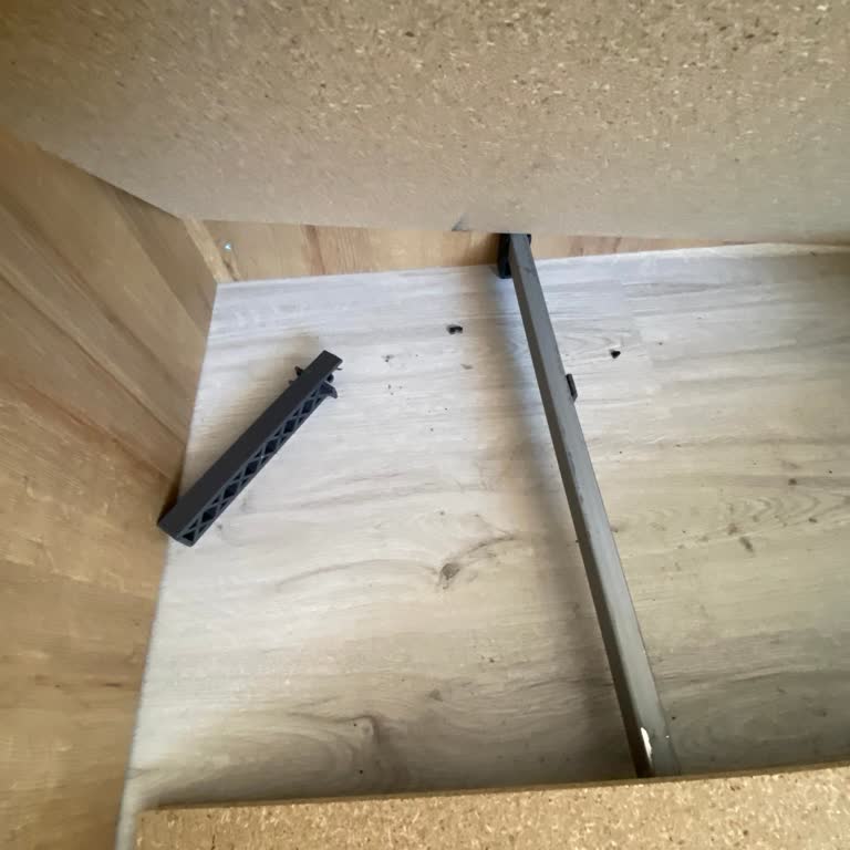 Kırılan Bazalar İçin Servis Ve Yetkili İlgisizliği Mağduriyet Yaratıyor