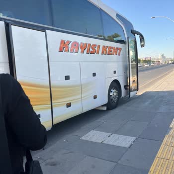 Kayısı Kent Otobüsünde Gecikme, Bilgilendirme Eksikliği Ve Keyfi Molalarla Yaşanan Mağduriyet