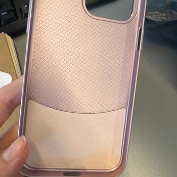 Geciken Teslimat, Kalitesiz Ürün Ve Yetersiz İletişim Mağduriyeti