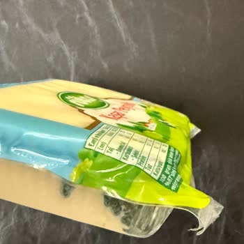 İndirimli Peynirde Küf Ve Müşteri Hizmetlerinde İlgisizlik