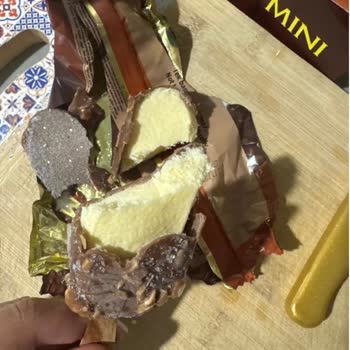 Migros'tan Aldığım Magnum Dondurmalar Bozuk Çıktı, Çocuklarımın Sağlığı Etkilendi