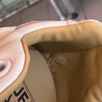 Kısa Sürede Deforme Olan Ayakkabı Markaya Güvenimi Sarstı