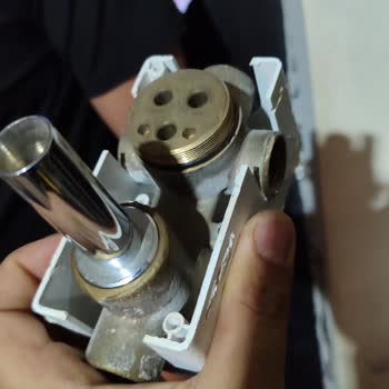 Duyarsız Firma Ve Arızalı Banyo Ürünleri Nedeniyle Mağduriyet