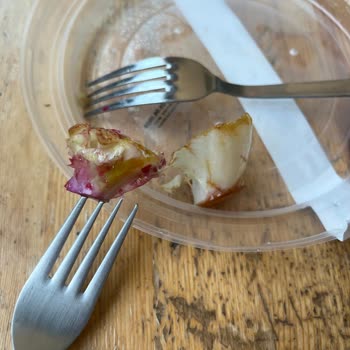 Tavuklu Salatada Çöpe Atılması Gereken Ürünlerle Karşılaştım