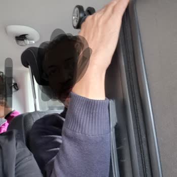 Uber İle Prag Havalimanı Transferinde Araç Kapasitesi Ve Hizmet Sorunu