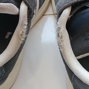 Kısa Sürede Açılan Ayakkabıya Kullanıcı Hatası Denilmesi