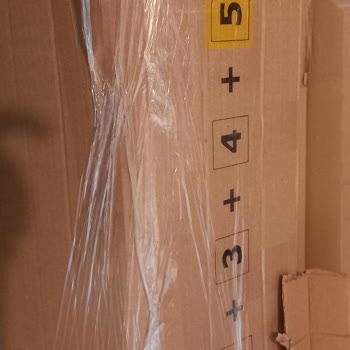 Hasarlı Gardırop Parçaları İçin Çözüm Sunulmuyor, Müşteri Hizmetleri Yetersiz