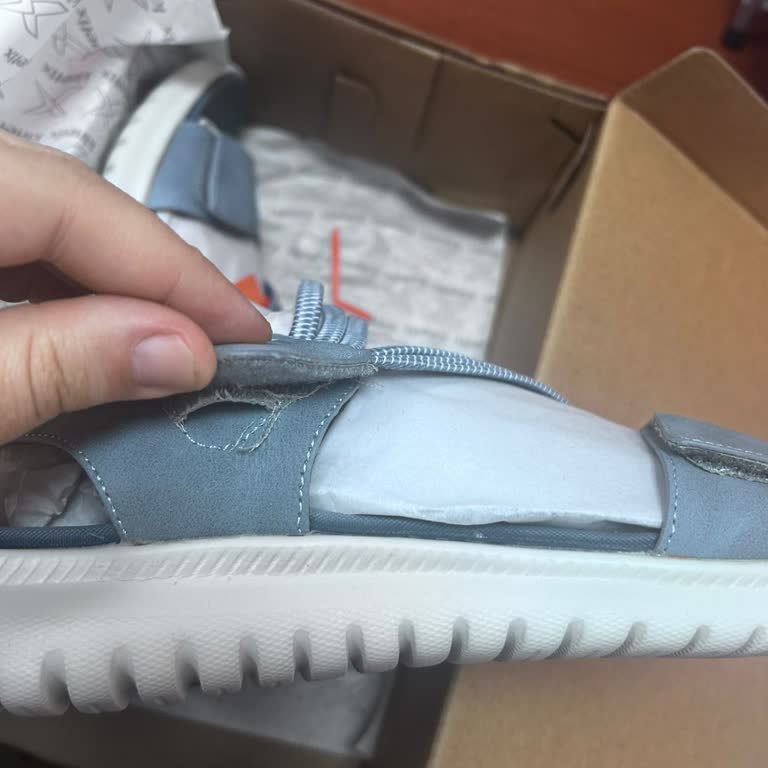 Aynı Kusurlu Sandalet İki Kez Teslim Edildi, Mağduriyetim Giderilsin