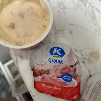 Çilekli Quark Yoğurttan Ananas Çıkması Müşteriyi Mağdur Etti