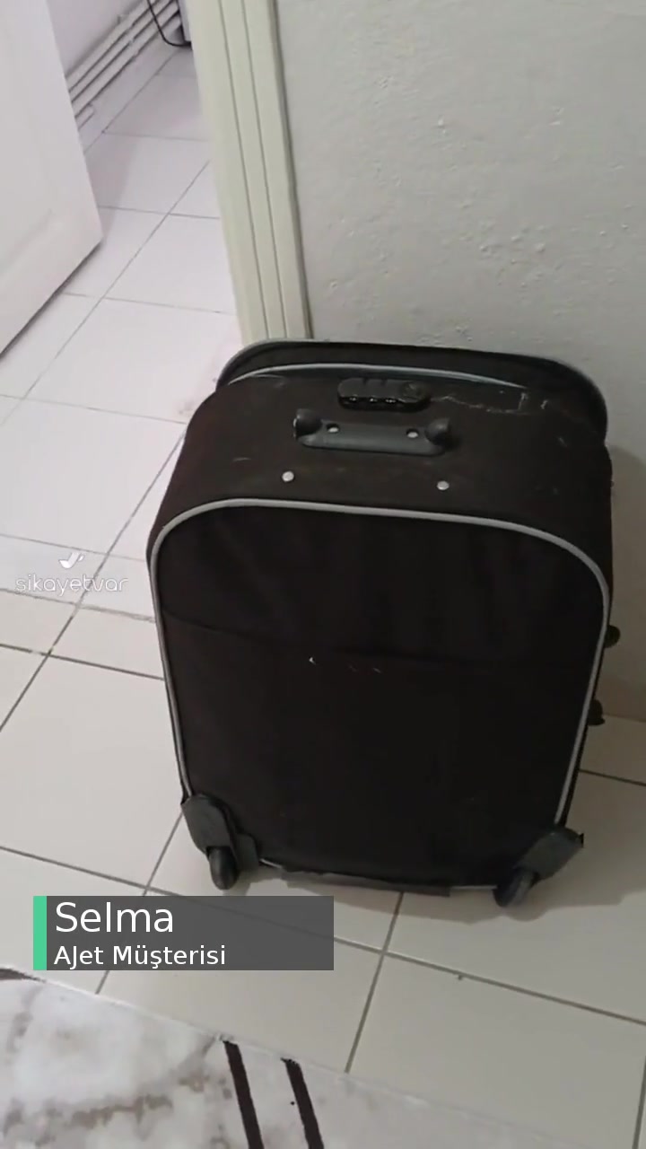 Ajet Kırık Bagaj videonun kapak resmi