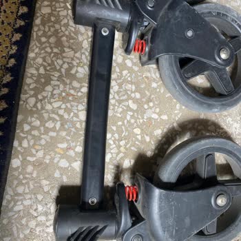 Joell Bebek Arabasında Kırılan Parçalar Ve Güvensiz Kullanım Deneyimi