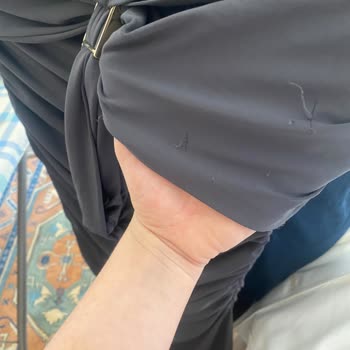 Zara'dan Aldığım Elbise İlk Yıkamada Söküldü!