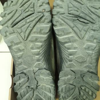 30 Gün Giyilen Ayakkabının Tabanı Çürüdü Firma Sahip Çıkmadı