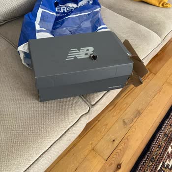 Intersport Yanlış Ürün, Hasarlı Kargo Ve Aylarca Beklenen Ücret İadesi!