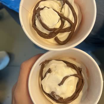 Reklamda Gösterilen Nutella Sundae İle Gelen Arasında Dağlar Kadar Fark!