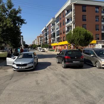 Ekspertiz Gelmediği İçin Aracım Serviste Bekliyor Mağdurum