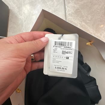 Kullanılmamış Elbisede İade Reddi: Müşteri Sadakati Hiçe Sayılıyor