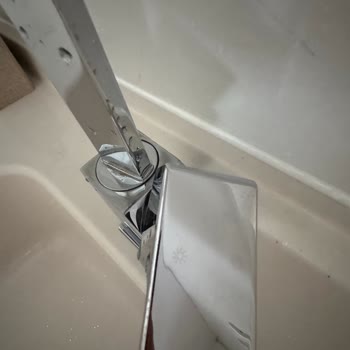 2,5 Yıl Sonra Paslanan Ve Su Kaçıran Mutfak Bataryası Mağduriyeti