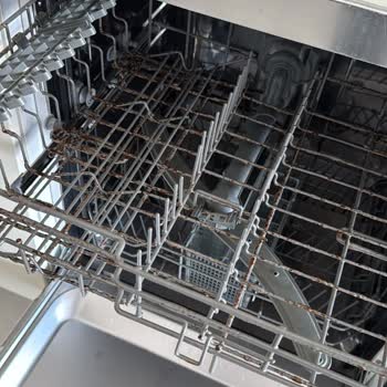 Bulaşık Makinesi Sepetlerinde Paslanma Ve Yüksek Yedek Parça Maliyeti Sorunu