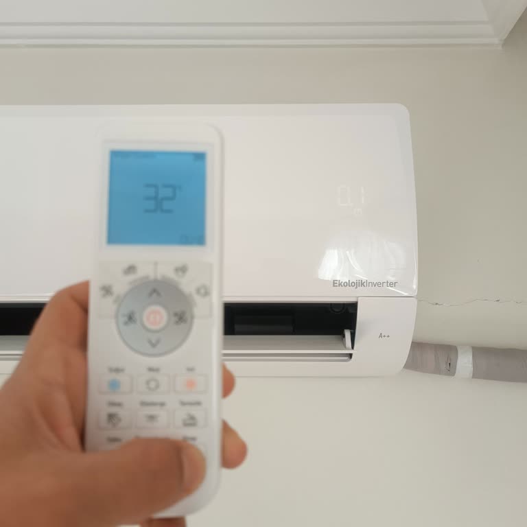 40 Bin TL'lik Klima Sadece Ilık Hava Üflüyor, Servis Çözüm Sunmuyor