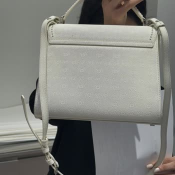 Vakko'dan Alınan Çantanın Hızla Kirlenmesi Ve Yetersiz Müşteri Hizmeti