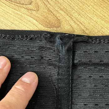 Korse Dikişlerinde Kısa Sürede Yırtılma Ve Destek Eksikliği