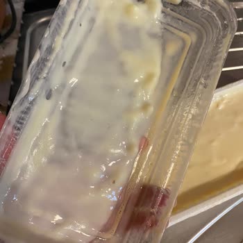 Şoklama İşlemine Rağmen Dondurma Eridi Ve Bozuldu