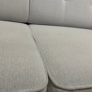 Koltuk Kumaşındaki Tüylenme Sorunu Garanti Kapsamında Çözülmedi