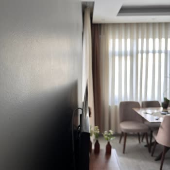 QLED Televizyonumda Üretim Hatası: Yamukluk Sorunu Çözülmüyor