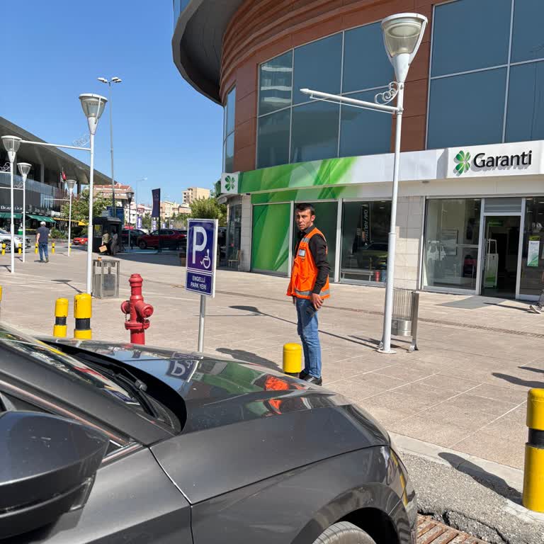 Park Görevlisinin Küfür Ve Tehditleriyle Karşılaştım