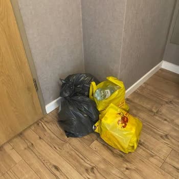 Booking.com Сняли 280 Злотых По Причине Дополнительная Уборка