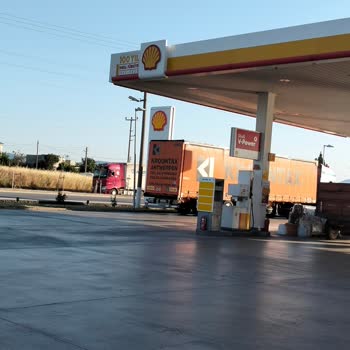 Shell İstasyonunda Kasiyer Davranışı Ve İletişim Sorunu