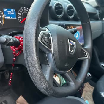 Dacia Duster Direksiyonunda Kendiliğinden Oluşan Deformasyon Ve Garanti Sorunu