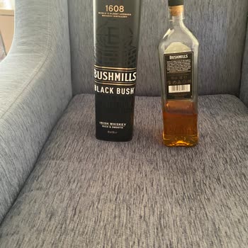 Duty Free'den Aldığımız Viski Yarım Ve Açılmış Çıktı!